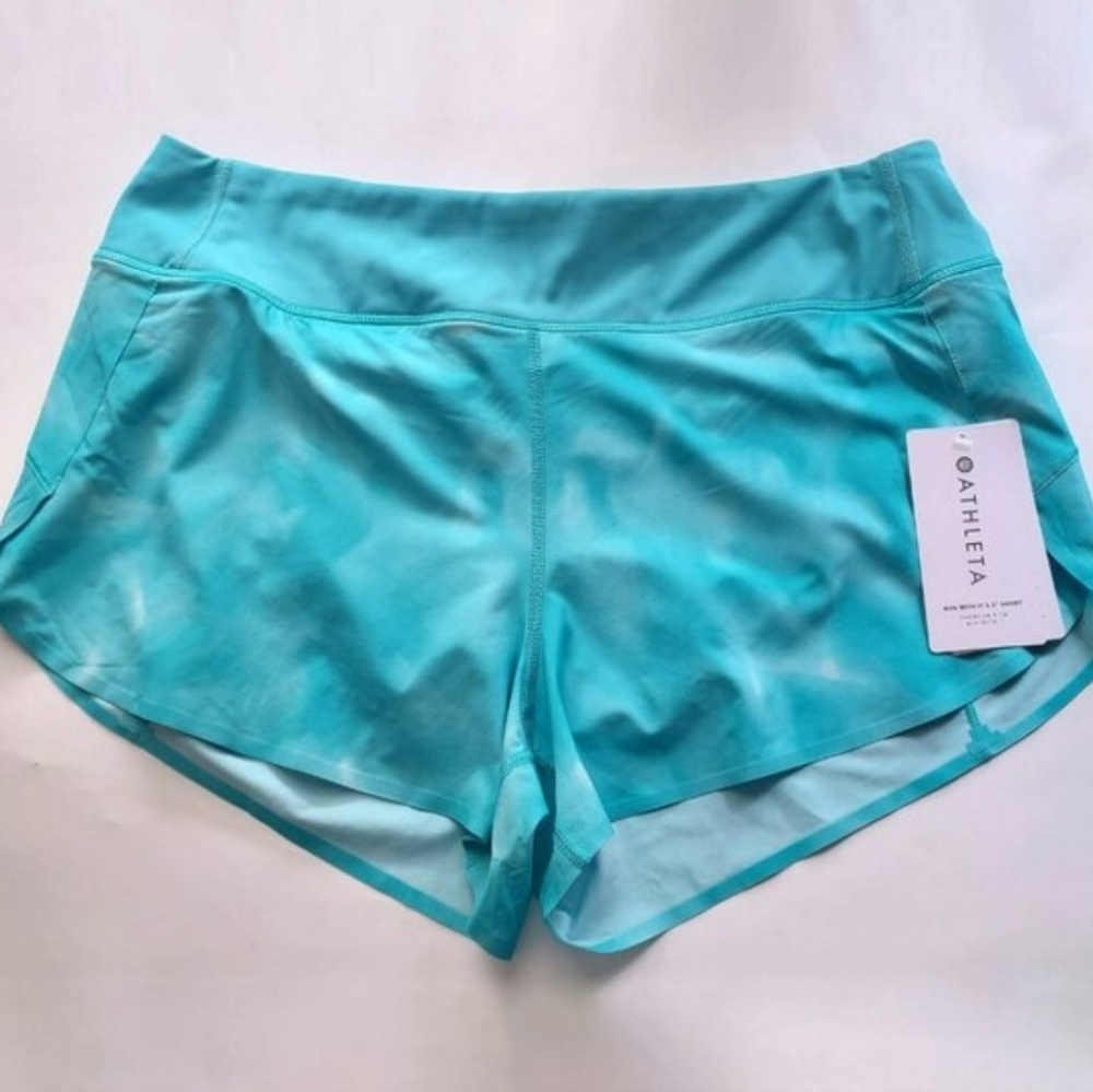 ATHLETA - Run With It Shorts 3.5"